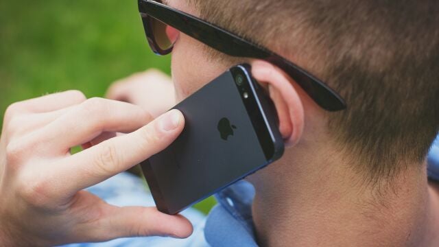 'Smishing', suplantación de identidad y desviación de llamadas: los usos más habituales de números de teléfonos robados