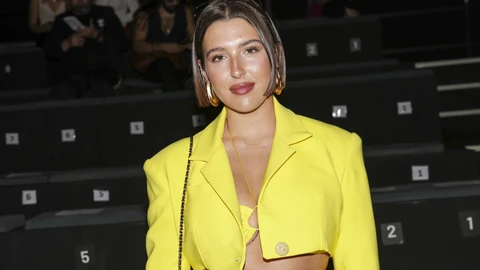 Alba Díaz con uno de los looks más arriesgados del 'front row' de Jcpajares.