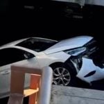 Un coche cae por las escaleras de un parking en Alcorcón (Madrid) sin dejar heridos