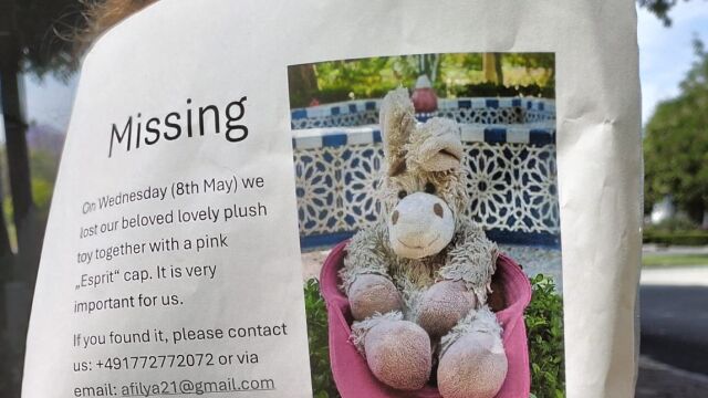 El cartel del peluche desaparecido