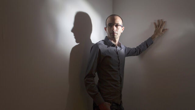 Entrevista al escritor Yuval Noah Harari 