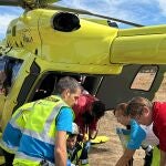 Sucesos.- Herido muy grave un chico de 15 años al electrocutarse al tocar una torre de alta tensión en Galapagar