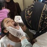 O.Próximo.- La UNRWA destaca que la campaña de vacunación contra la polio en Gaza llegó al 90 por ciento de los niños