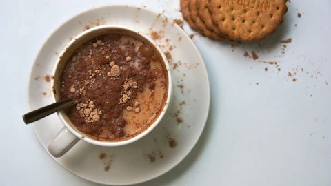 Algunos alimentos parecen saludables y puede parecer que contienen múltiples beneficios, sin embargo, su consumo puede suponer un riesgo para la salud