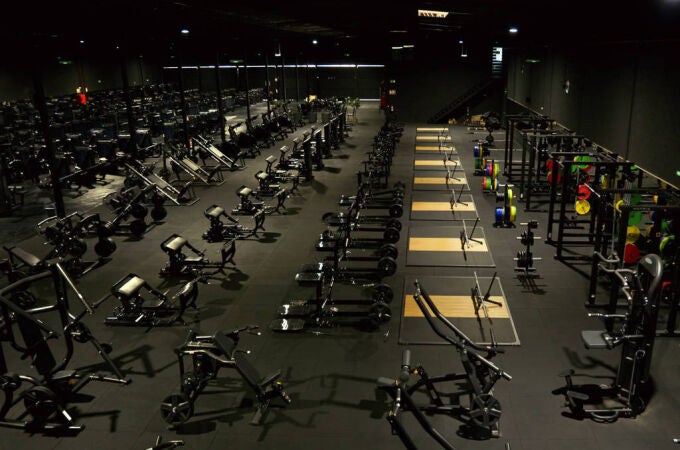 Este es el gimnasio más grande de Europa que está a media hora de Barcelona