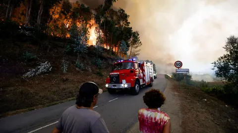 Portugal.- Al menos cuatro muertos y 40 heridos por los incendios en Portugal