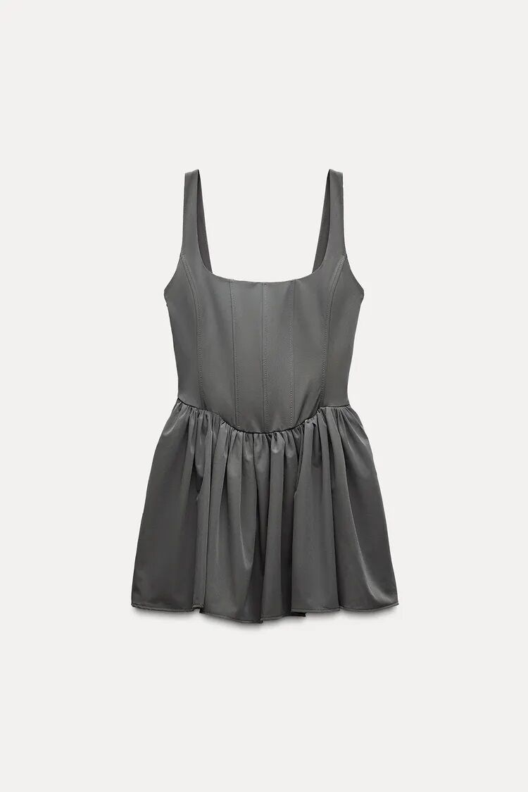 Vestido corsetero.