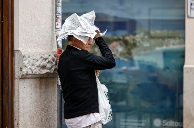Las lluvias y tormentas mantienen en alerta naranja a la Comunitat Valenciana
