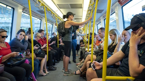 El estudio ha tomado en cuenta cómo es el transporte público en más de cincuenta ciudades españolas, en base a factores como la rápidez, los incidentes o los viajes en hora punta