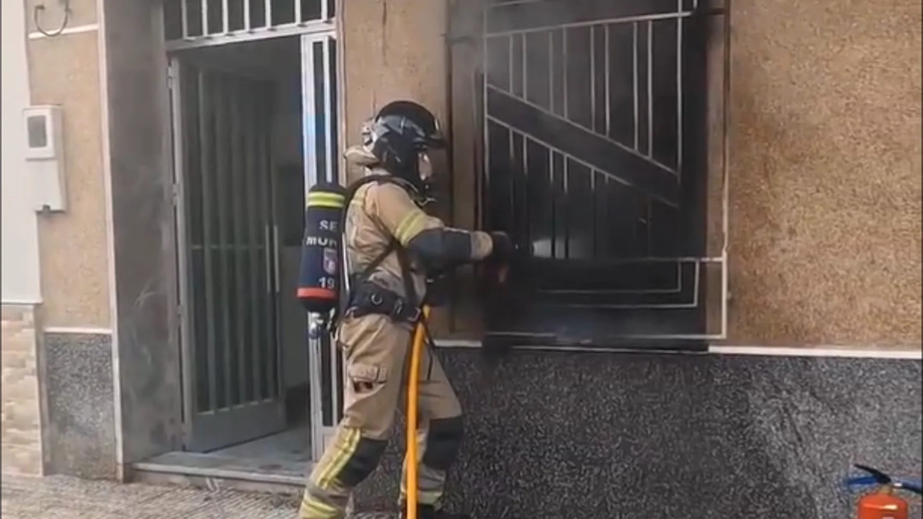 Extinguido incendio de taller en Santo Ángel
