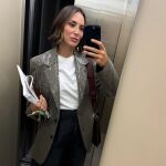 Tamara Falcó y su look para ir de reuniones.