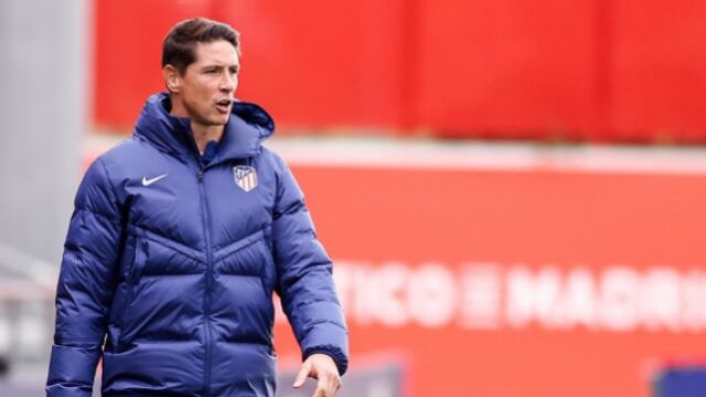 Fernando Torres se disculpa tras su expulsión con el Atlético B