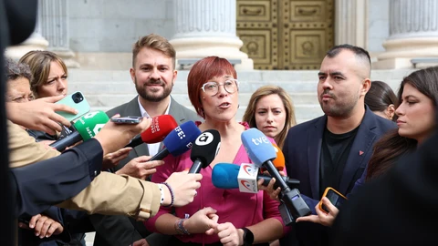 Compromís negocia presentar un recurso de inconstitucionalidad a la Ley de Libertad Educativa