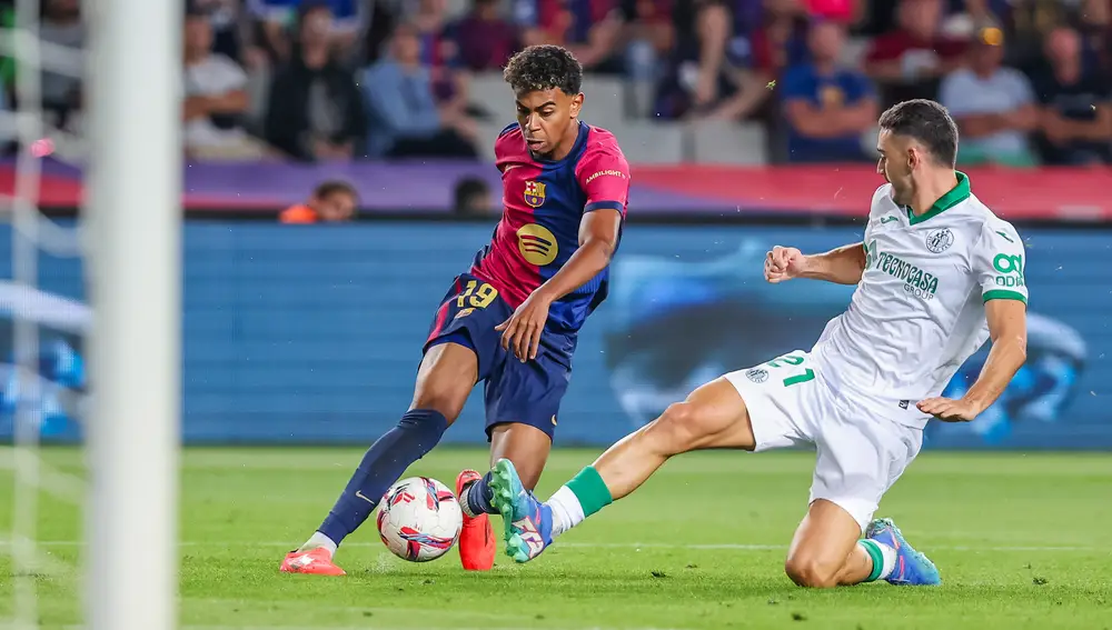 FC Barcelona v Getafe CF - La Liga EA Sports