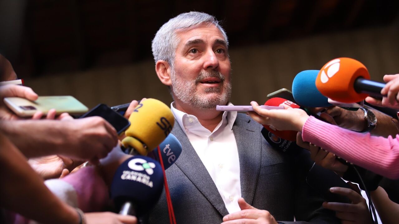 エル・イエロ島でのカヌー沈没事件を受け、クラビホ氏、スペインとEUに「断固たる」行動を要求