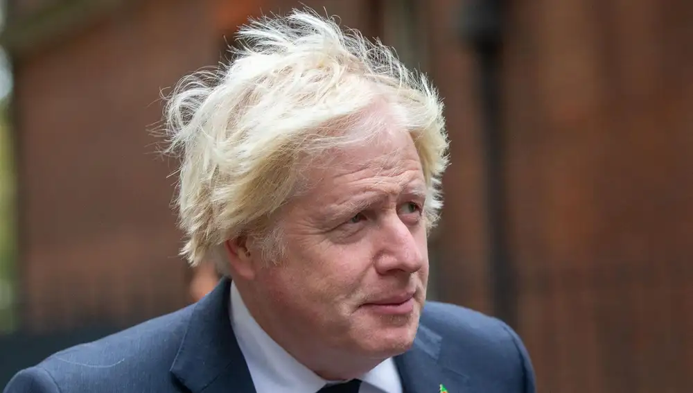 Boris Johnson revela que se plantearon una "incursión acuática" en Países Bajos para robar vacunas COVID