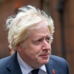 Boris Johnson revela que se plantearon una "incursión acuática" en Países Bajos para robar vacunas COVID