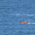 Labores de búsqueda de los cadáveres del cayuco volcado en la madrugada de hoy en El Hierro