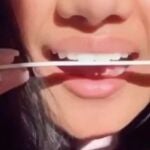 Nueva moda de limarse los dientes con una lima de uñas