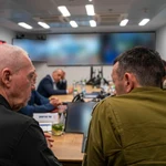 Netanyahu dice que Irán "cometió un gran error y pagará por ello" tras ataque a Israel