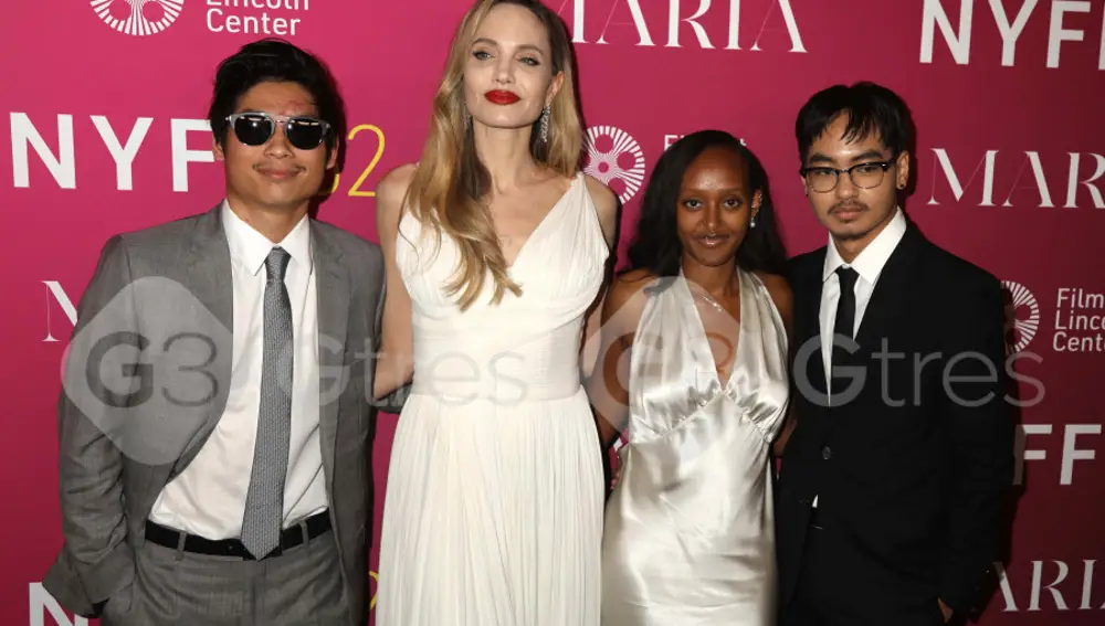 Angelina Jolie, junto a sus hijos en Nueva York