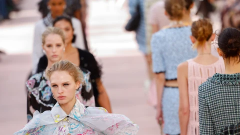 El desfile de Chanel SS25.