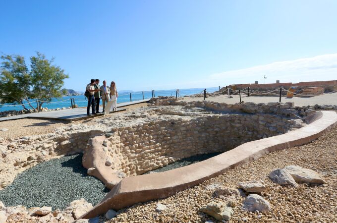 El MARQ descubre en La Illeta dels Banyets un edificio ibérico clave para conocer las construcciones de la época