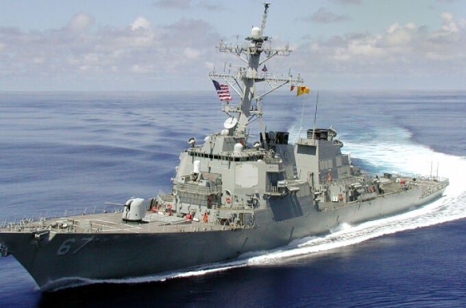 El destructor de Estados Unidos USS Cole.