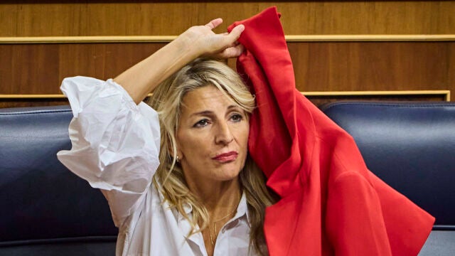 Yolanda Díaz durante la sesión de control al Gobierno en el Congreso de los Diputados. 