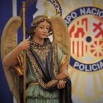 Imagen de un Ángel Custodio en una capilla de la Policía Nacional