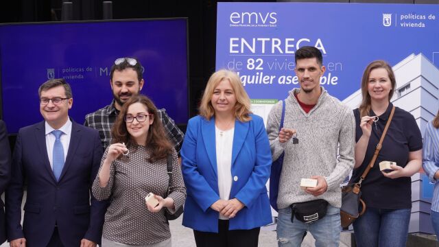 Madrid entrega 82 viviendas de alquiler asequible en el barrio de El Cañaveral