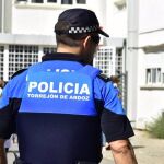 MADRID.-Sucesos.- Detienen 'in fraganti' a un ladrón que robó a una mujer que acababa de sacar dinero del banco