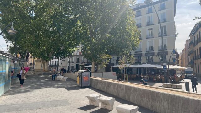 Estado actual de la plaza de Tirso de Molina