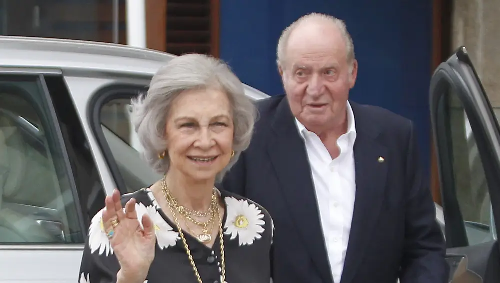 El Rey Juan Carlos y la Reina Sofía