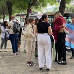 ERC y la extrema izquierda independentista apoyan a una activista LGTBI acusada de amenazar con quemar una librería con gente dentro