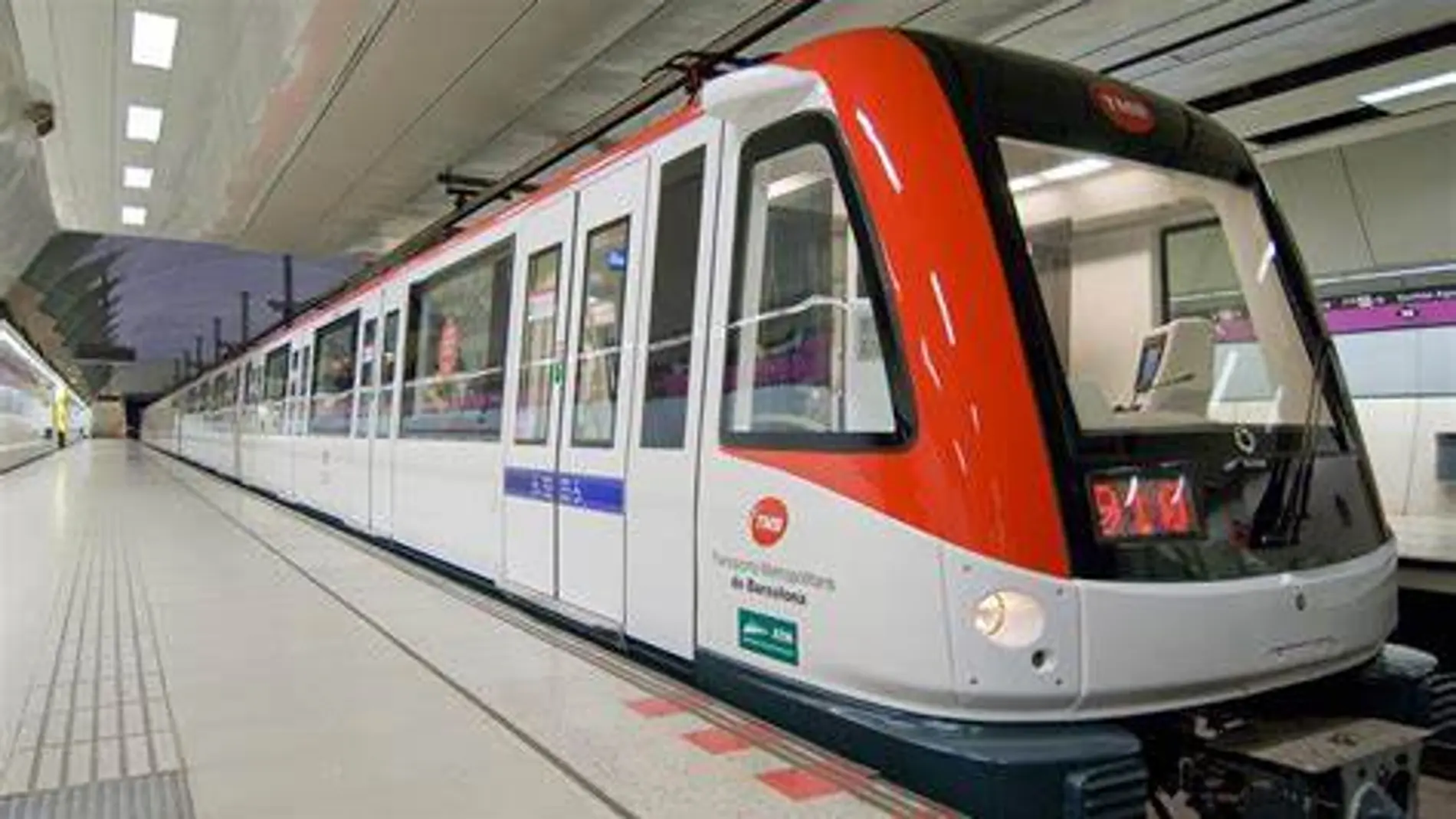 Detenidos cuatro menores sudamericanos por apuñalar a un hombre en el Metro de Barcelona