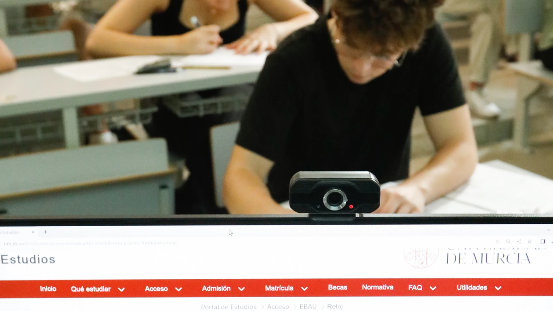 El Gobierno regional y las universidades acuerdan el modelo de la PAU para el curso 2024-2025