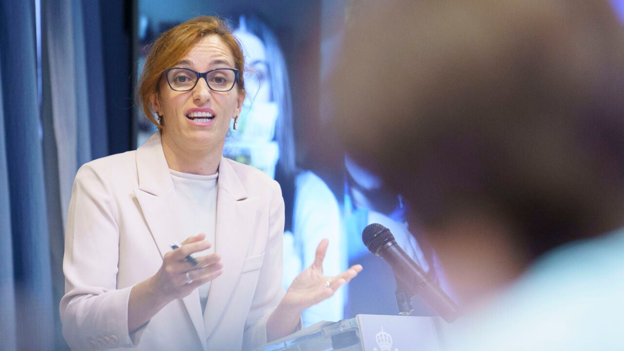 Alfonso Serrano tilda a Mónica García de "hipócrita y miserable": "Llevan  años llamando asesina a Ayuso"