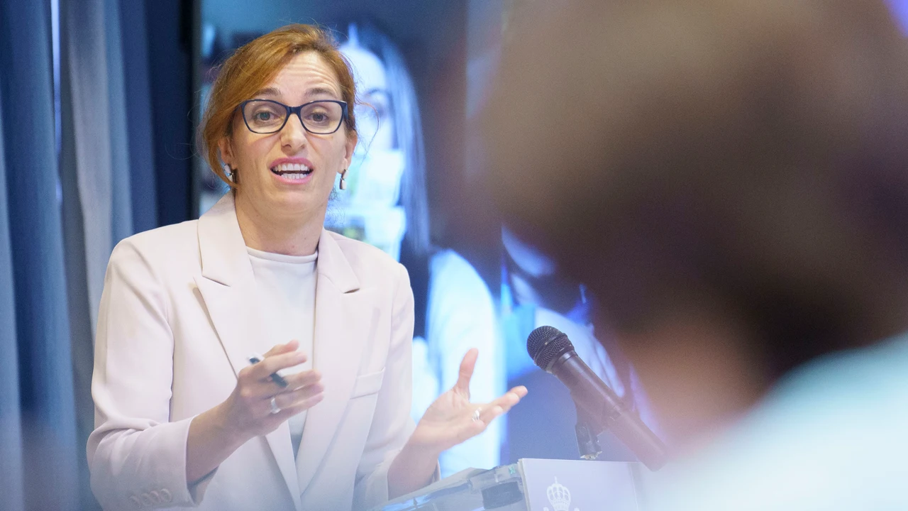 Alfonso Serrano tilda a Mónica García de "hipócrita y miserable": "Llevan años llamando asesina a Ayuso"