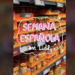 Española muestra los productos españoles en un Lidl en Reino Unido