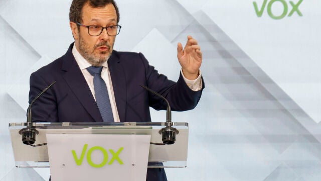 Rueda de prensa del portavoz nacional de Vox, José Antonio Fúster
