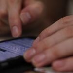 El 77% de las ciberestafas en España comienzan con un SMS