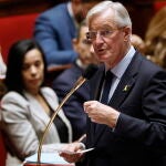 El primer ministro francés, Michel Barnier, se dirige a la Asamblea Nacional