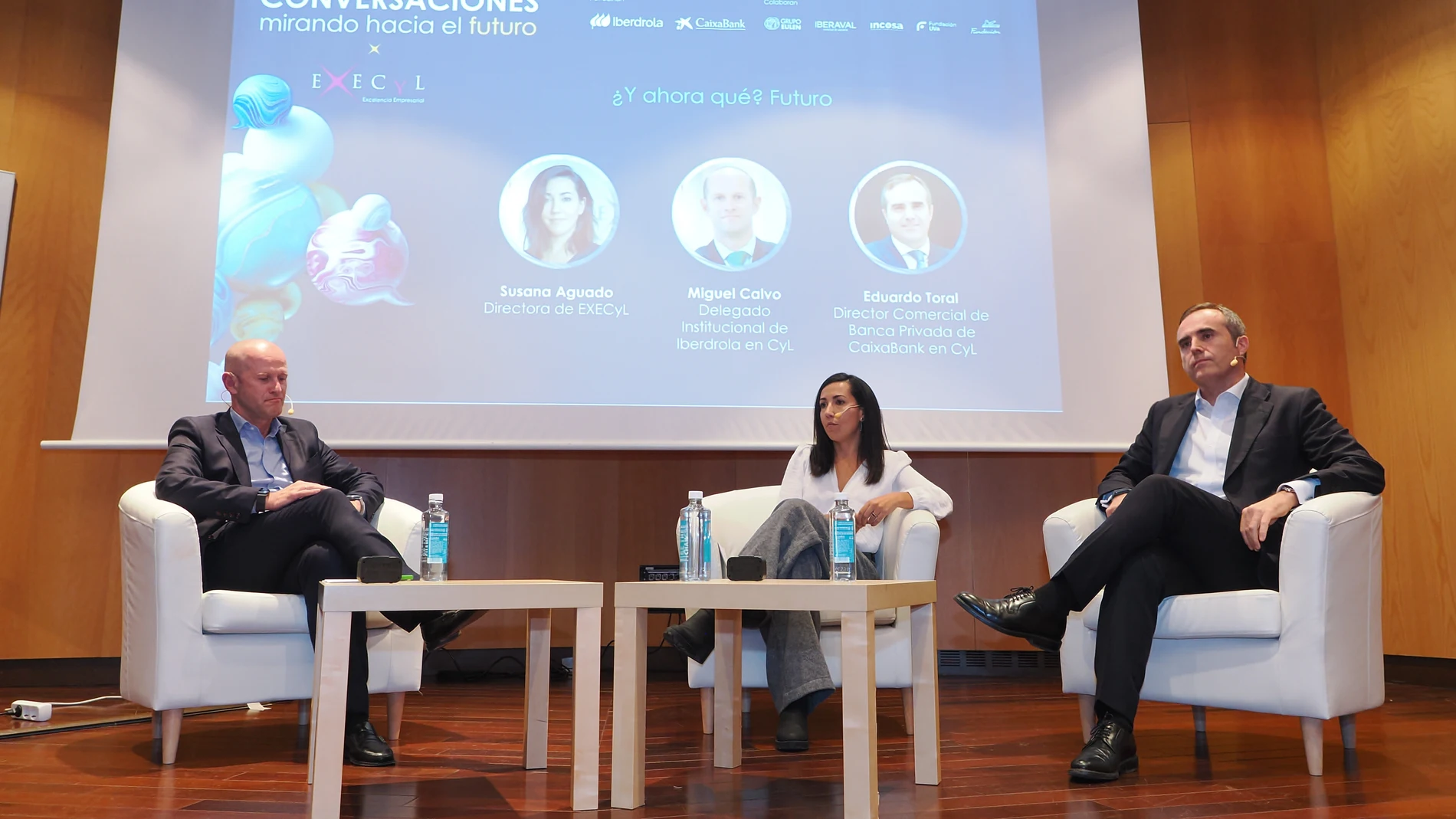 Miguel Calvo, Eduardo Toral y Susana Aguado, durante la conversación en la jornada organizada por Execyl