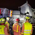 Cortada la A7 en Sagunto por el choque esta madrugada de cuatro camiones