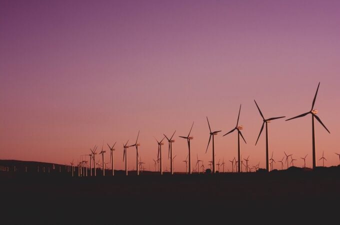 El objetivo de la comunidad es llegar al 75% de energía de origen renovable en la comunidad en 2026