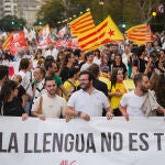 Manifestaciones en Valencia para denunciar la persecución y censura hacia la cultura valenciana