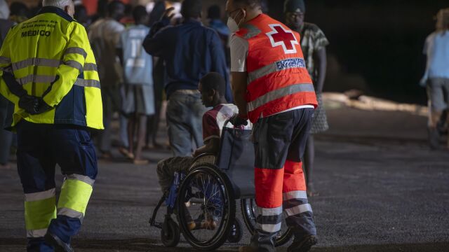 La Fiscalía denuncia que 24 menores migrantes no tuvieron acogida inmediata en Canarias