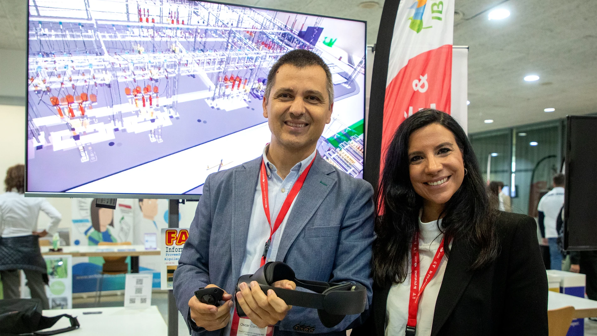 Óscar Cantalejo y Susana Martín en el Startup Olé que se celebra en Salamanca
