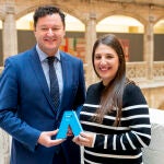  Sara Burgos Abad, reconocida con el ‘Premio A Mujer Profesional Autónoma’ de CaixaBank en Castilla y León